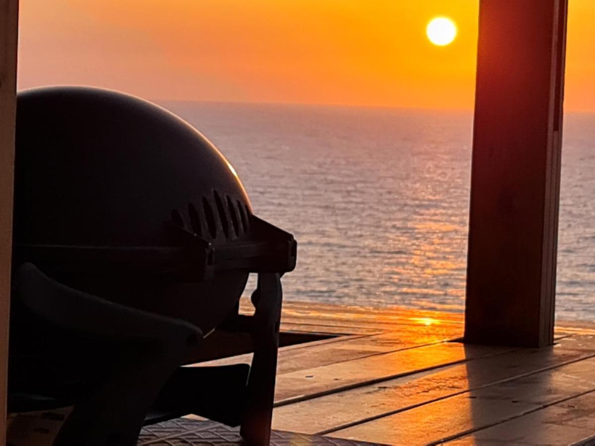 Magic On The Sea-Suites With A Private Jacuzzi And A Private Sea View Netanya Extérieur photo